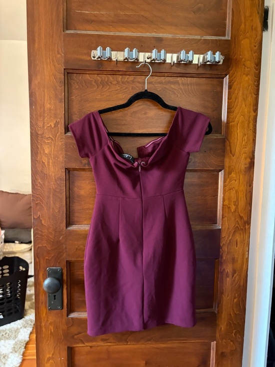 Lulus Dresses & Skirts - Lulus Burgundy Midi Bodycon Dress Size Small